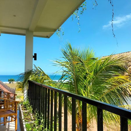 Maimalu Beach View Airsatang ภายนอก รูปภาพ
